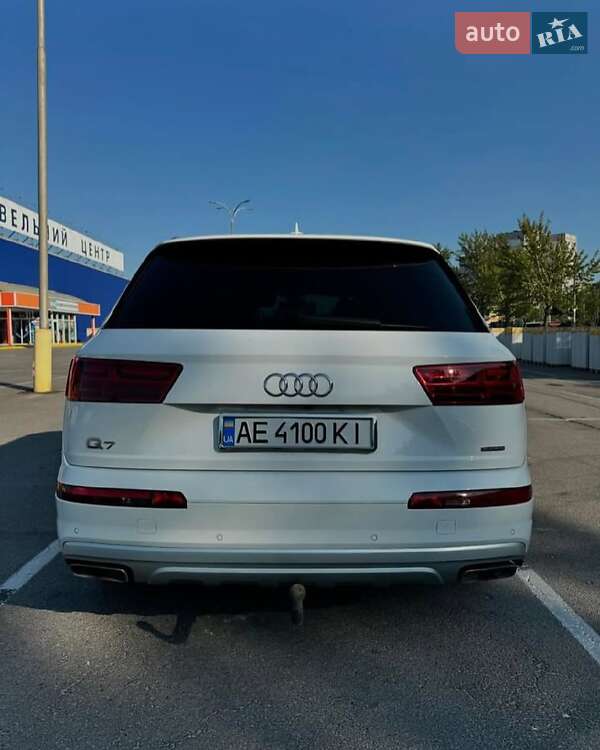 Внедорожник / Кроссовер Audi Q7 2018 в Львове