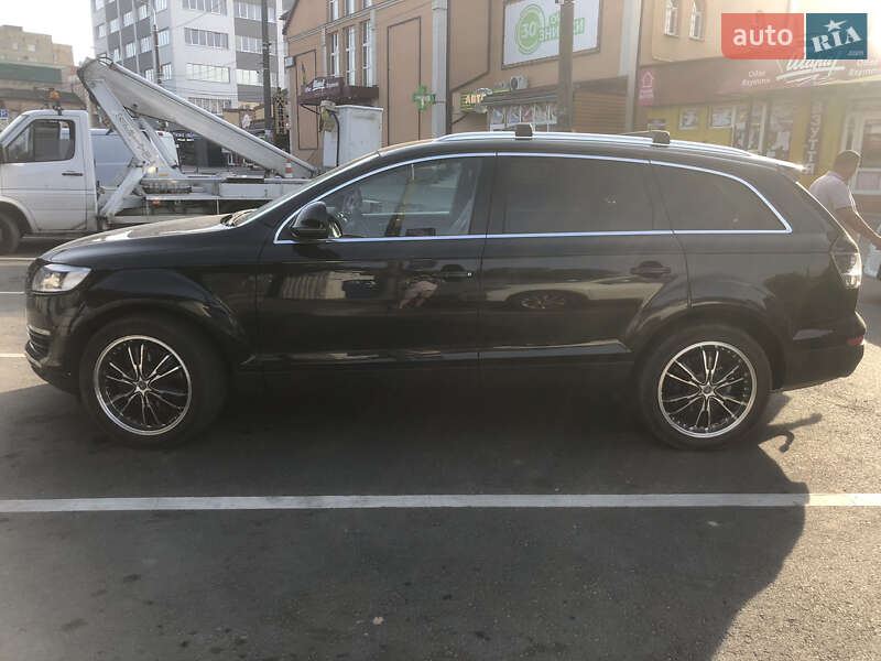 Внедорожник / Кроссовер Audi Q7 2007 в Ровно