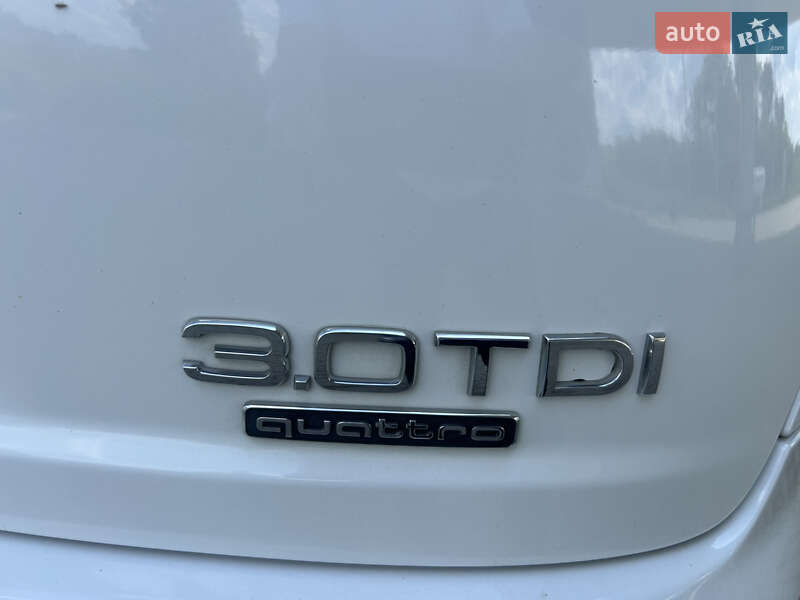 Внедорожник / Кроссовер Audi Q7 2015 в Подгайцах