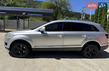 Внедорожник / Кроссовер Audi Q7 2006 в 