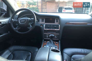 Внедорожник / Кроссовер Audi Q7 2014 в 
