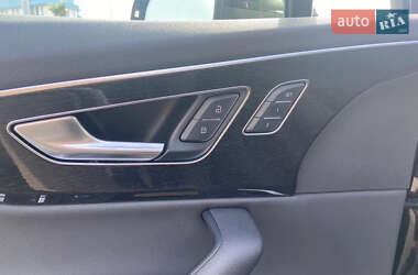 Внедорожник / Кроссовер Audi Q7 2020 в 