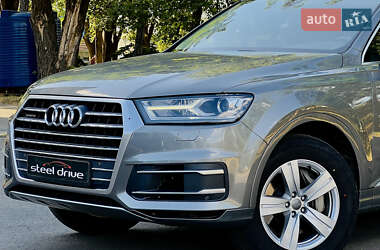 Audi Q7 2017