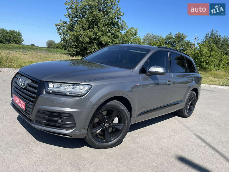 Внедорожник / Кроссовер Audi Q7 2018 в Виннице