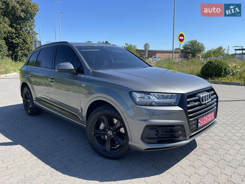 Внедорожник / Кроссовер Audi Q7 2018 в Виннице