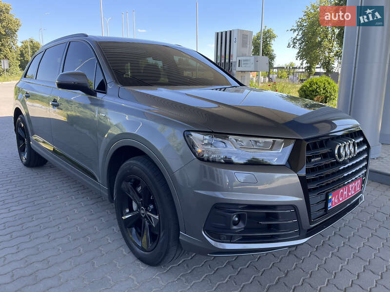 Внедорожник / Кроссовер Audi Q7 2018 в Виннице