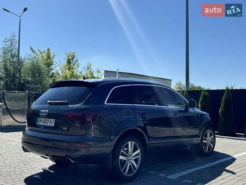 Внедорожник / Кроссовер Audi Q7 2007 в Звягеле