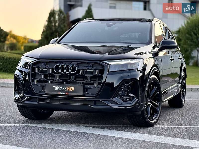 Внедорожник / Кроссовер Audi Q7 2025 в 