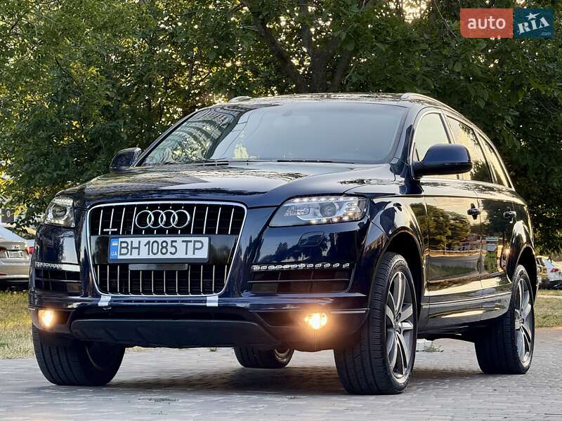Внедорожник / Кроссовер Audi Q7 2012 в Одессе