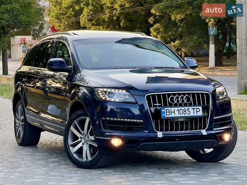 Внедорожник / Кроссовер Audi Q7 2012 в Одессе