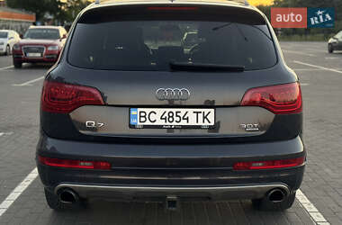 Внедорожник / Кроссовер Audi Q7 2014 в 