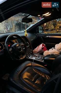 Внедорожник / Кроссовер Audi Q7 2007 в 