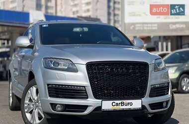 Внедорожник / Кроссовер Audi Q7 2009 в 