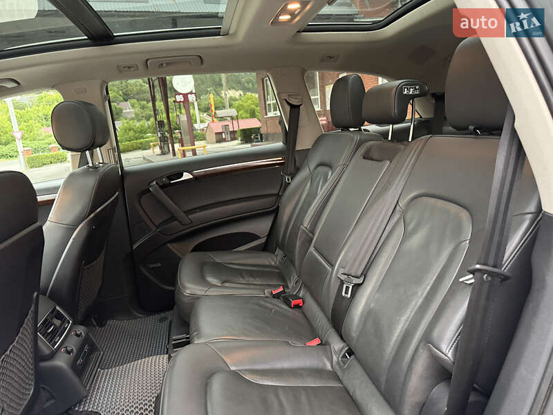 Внедорожник / Кроссовер Audi Q7 2013 в Кременце