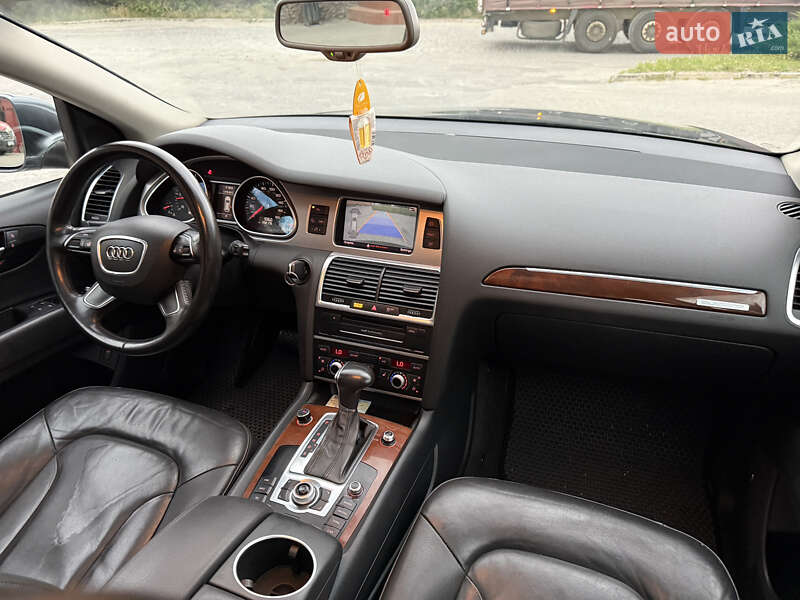 Внедорожник / Кроссовер Audi Q7 2013 в Кременце