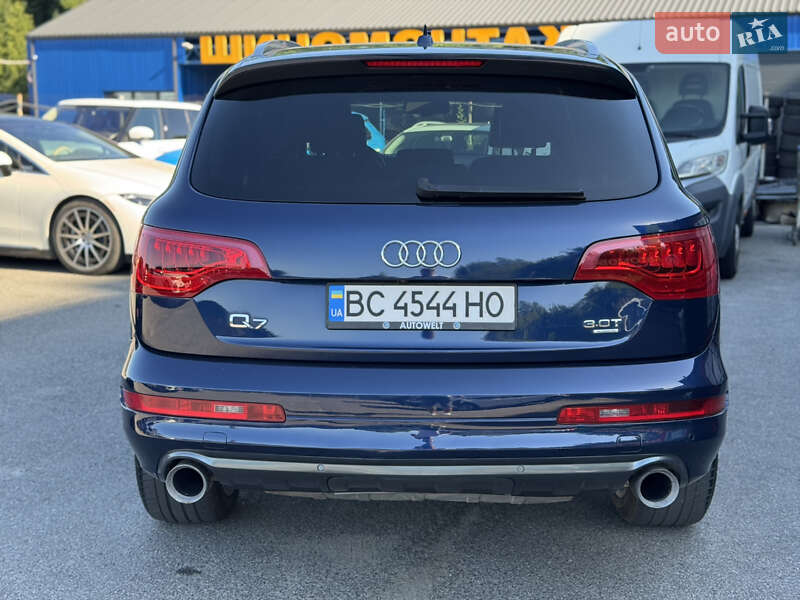 Позашляховик / Кросовер Audi Q7 2010 в Львові