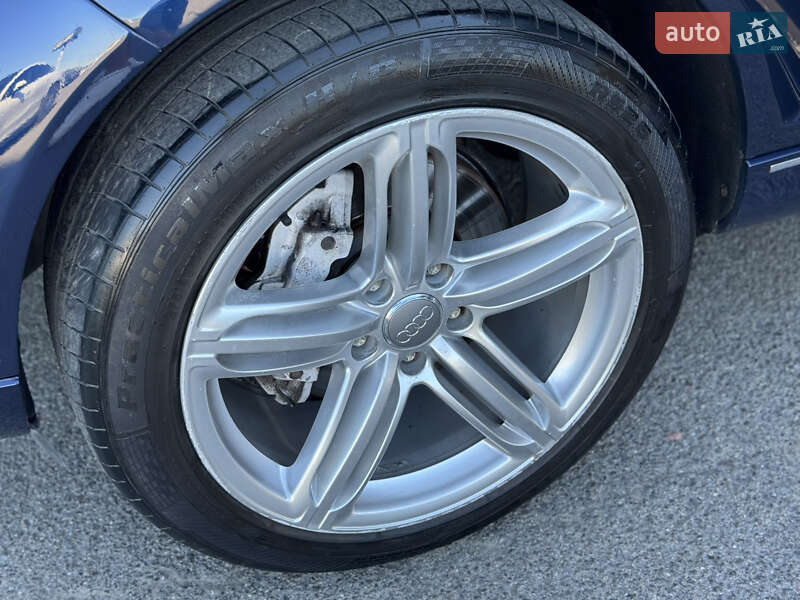 Позашляховик / Кросовер Audi Q7 2010 в Львові