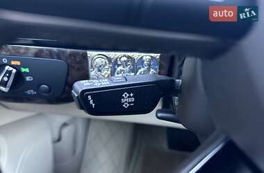 Внедорожник / Кроссовер Audi Q7 2015 в 