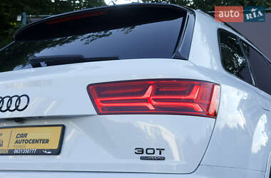 Внедорожник / Кроссовер Audi Q7 2017 в 
