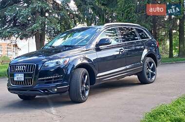 Внедорожник / Кроссовер Audi Q7 2012 в 