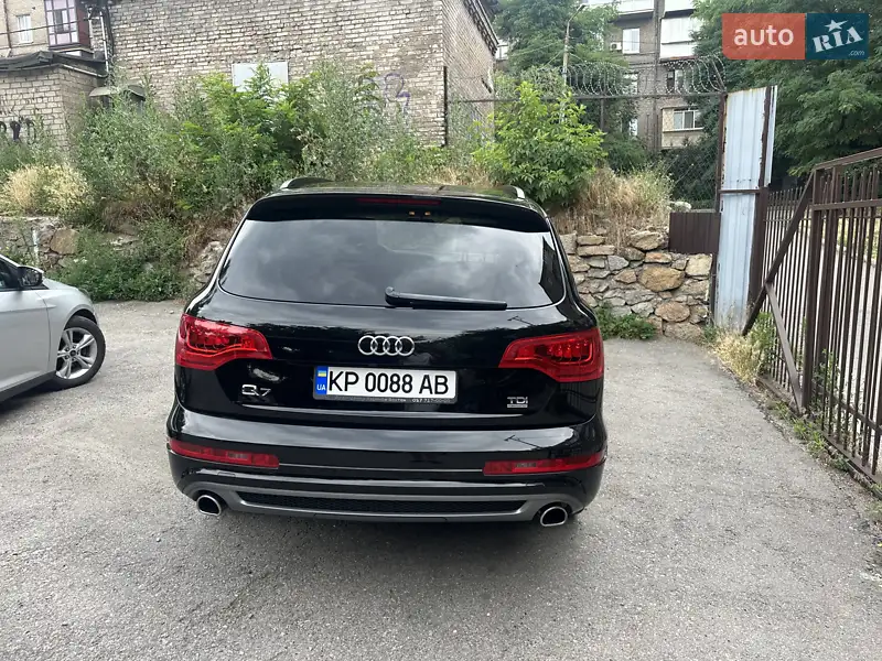 Audi Q7 2013