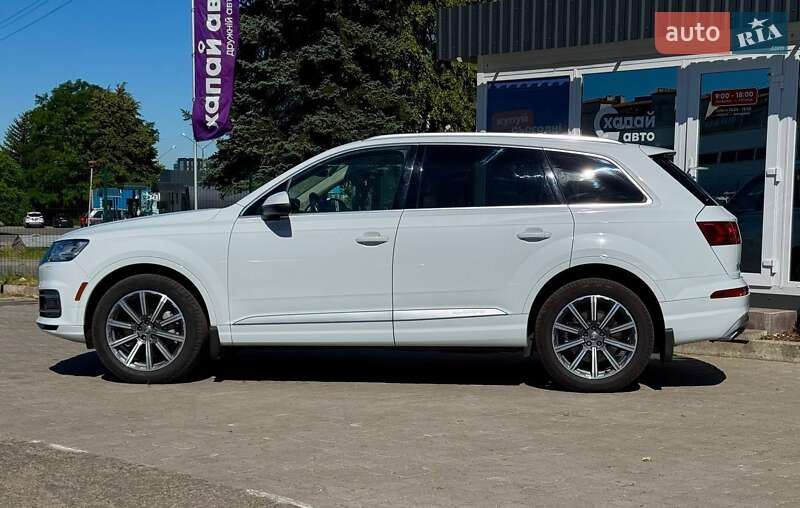 Внедорожник / Кроссовер Audi Q7 2017 в Львове