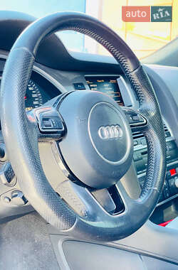 Внедорожник / Кроссовер Audi Q7 2014 в 
