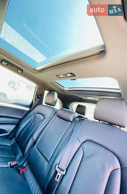 Внедорожник / Кроссовер Audi Q7 2014 в 