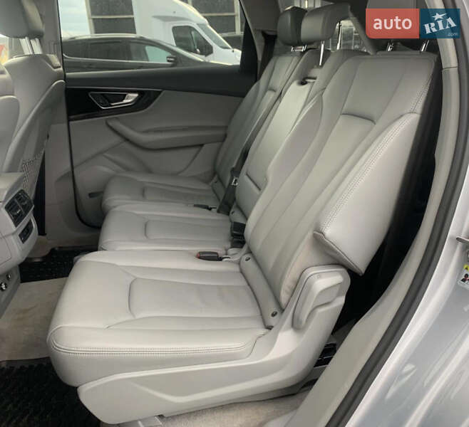 Внедорожник / Кроссовер Audi Q7 2018 в Львове