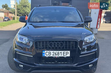 Внедорожник / Кроссовер Audi Q7 2015 в 