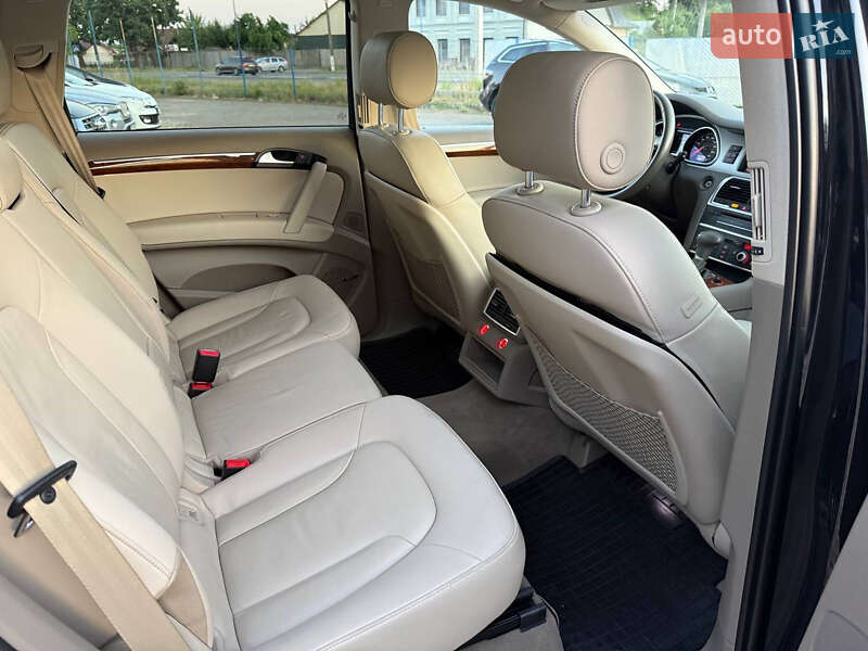 Внедорожник / Кроссовер Audi Q7 2015 в Коломые