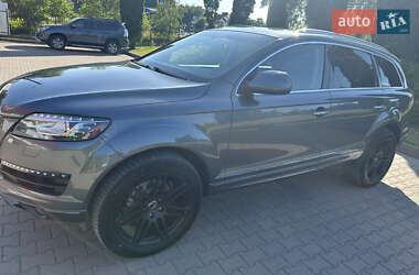 Внедорожник / Кроссовер Audi Q7 2013 в 