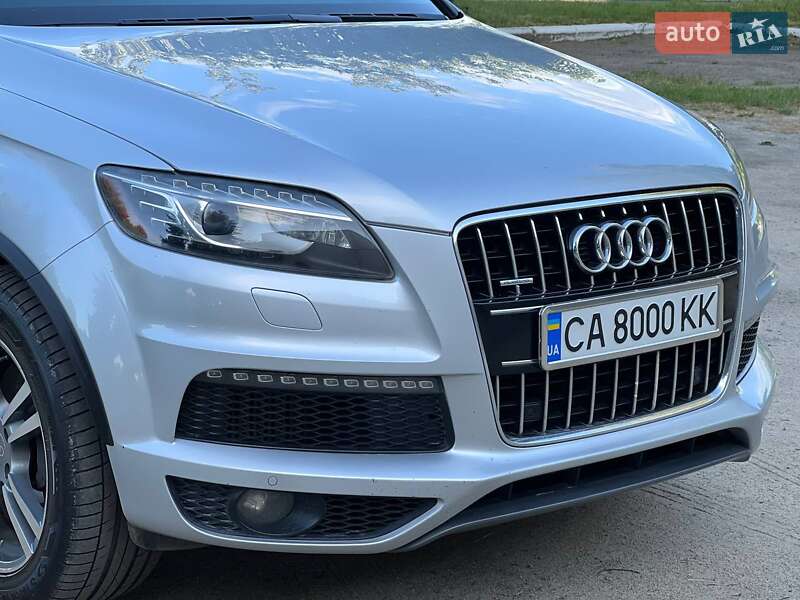 Позашляховик / Кросовер Audi Q7 2010 в Лисянці