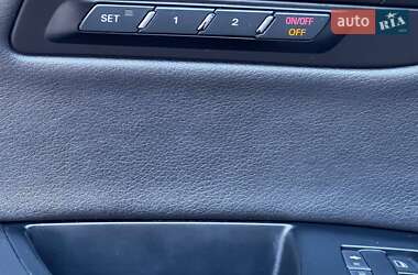 Позашляховик / Кросовер Audi Q7 2010 в 