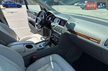 Внедорожник / Кроссовер Audi Q7 2012 в 