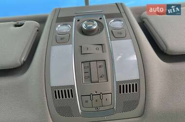 Внедорожник / Кроссовер Audi Q7 2012 в 
