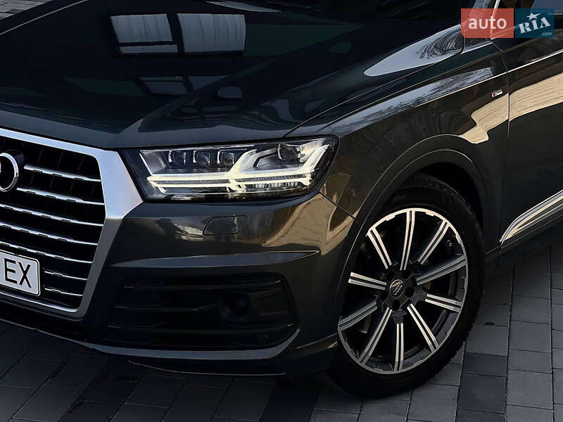 Позашляховик / Кросовер Audi Q7 2016 в Тернополі