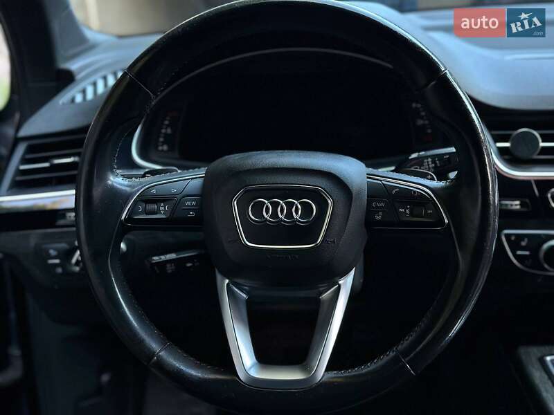 Внедорожник / Кроссовер Audi Q7 2016 в Львове