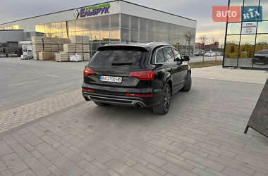 Внедорожник / Кроссовер Audi Q7 2010 в 