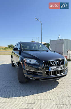 Внедорожник / Кроссовер Audi Q7 2014 в 