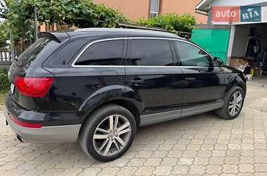 Внедорожник / Кроссовер Audi Q7 2012 в 