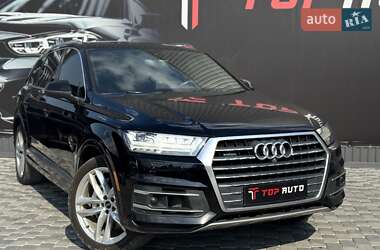 Внедорожник / Кроссовер Audi Q7 2017 в 