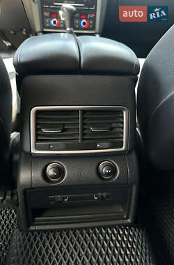 Внедорожник / Кроссовер Audi Q7 2011 в 