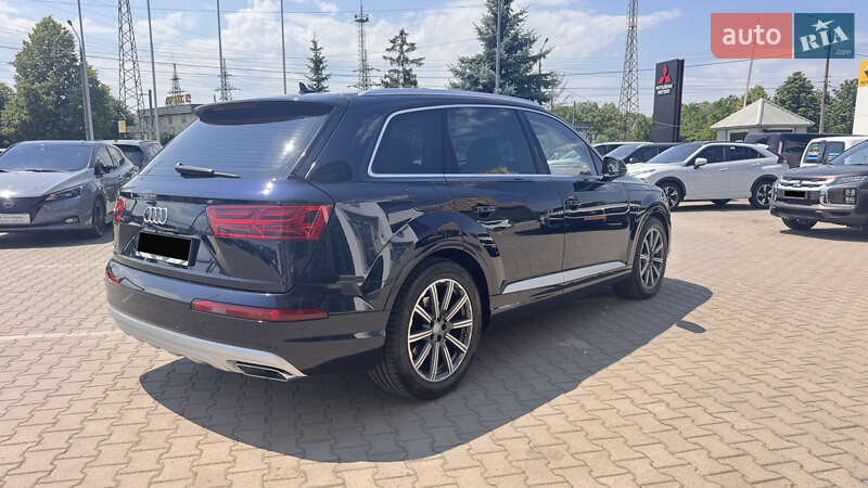 Внедорожник / Кроссовер Audi Q7 2017 в Ивано-Франковске