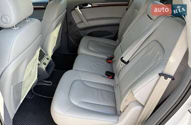 Внедорожник / Кроссовер Audi Q7 2011 в Киеве
