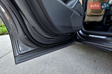 Позашляховик / Кросовер Audi Q7 2020 в 