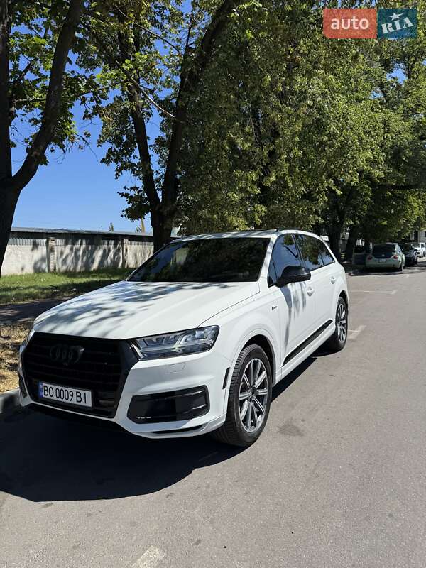 Audi Q7 2016