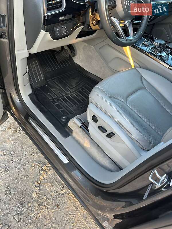 Внедорожник / Кроссовер Audi Q7 2019 в Одессе