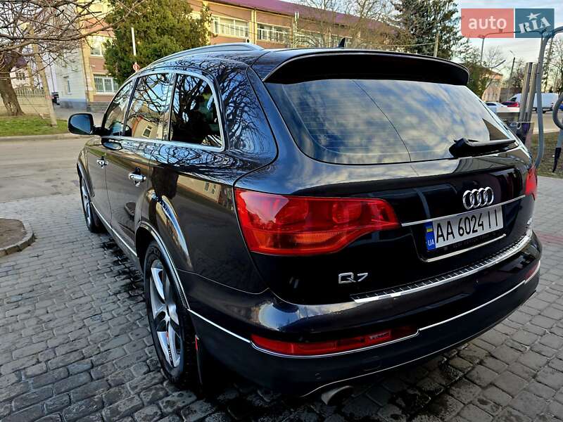 Позашляховик / Кросовер Audi Q7 2007 в Києві