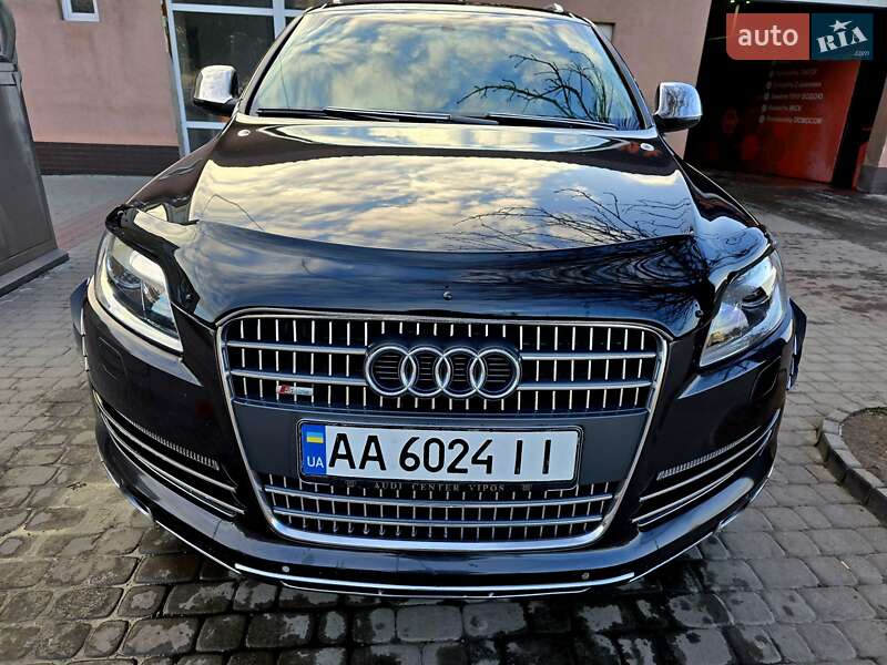 Позашляховик / Кросовер Audi Q7 2007 в 